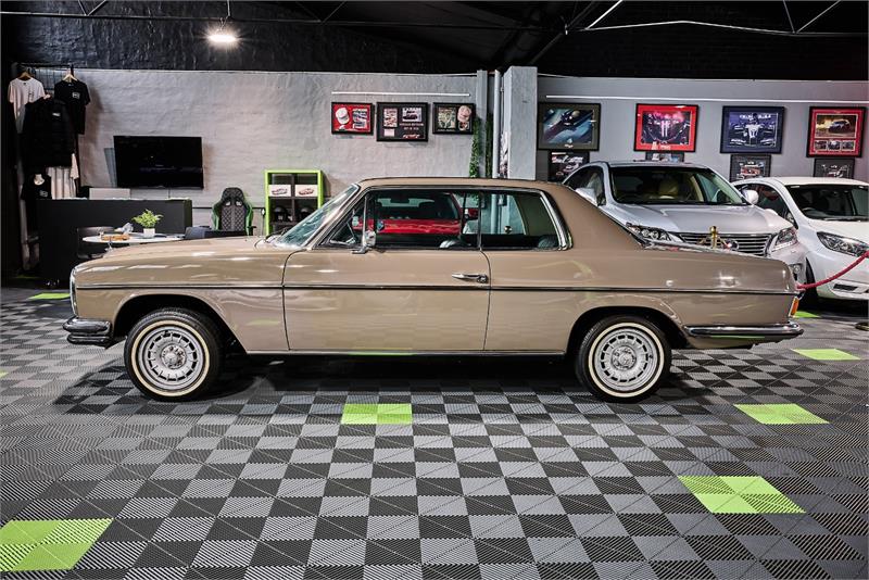 1969 Mercedes Benz 250CE