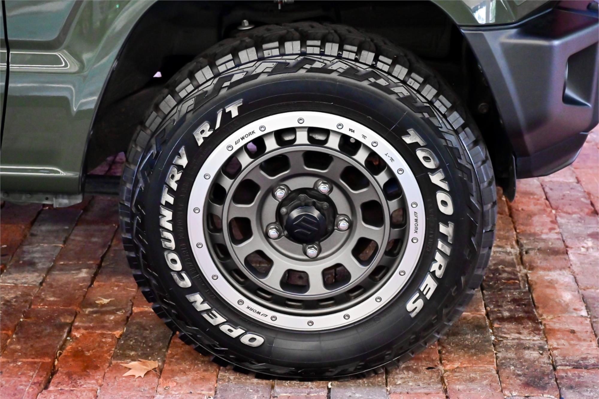 2023 Suzuki Jimny