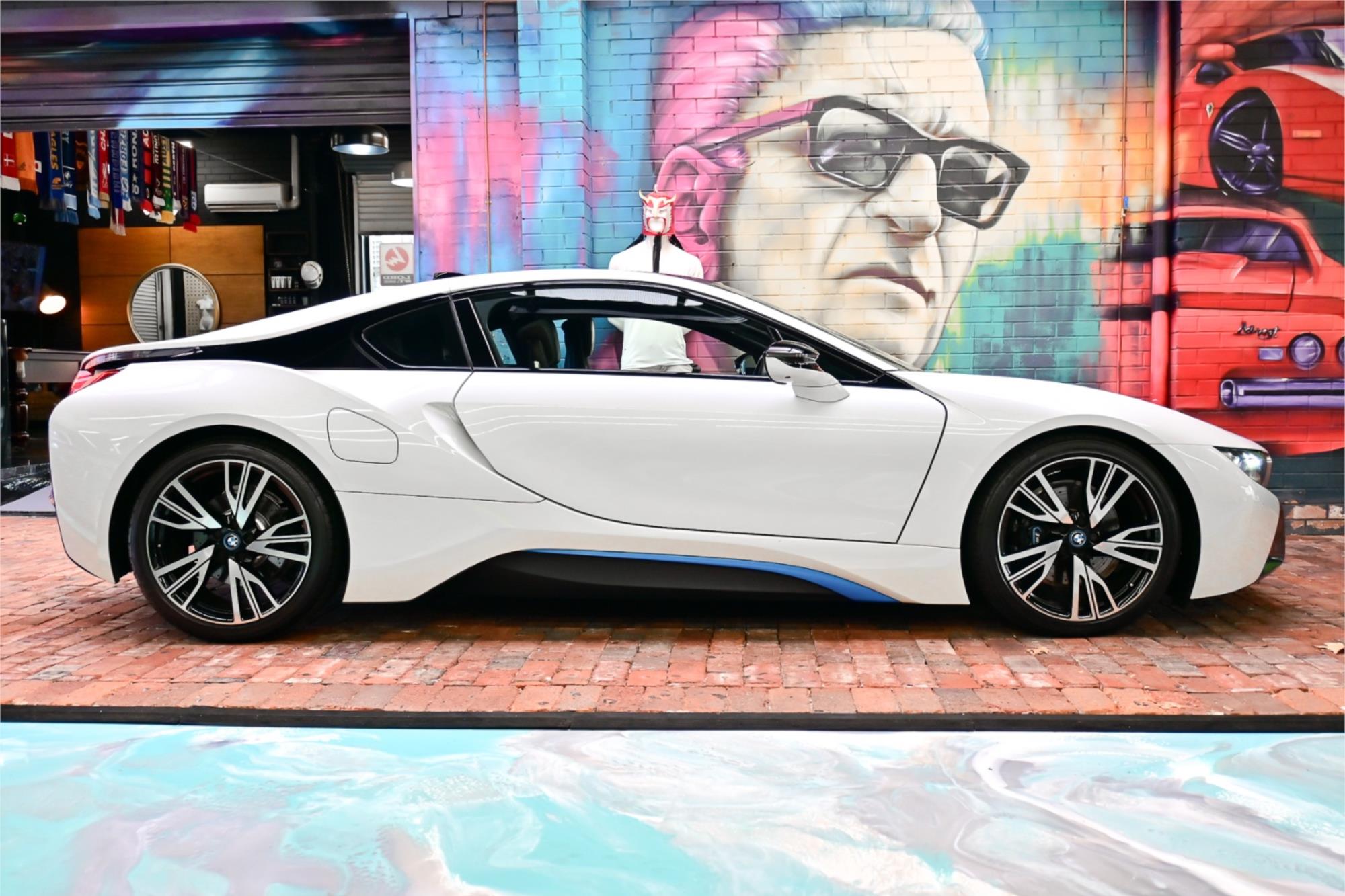2015 BMW i8