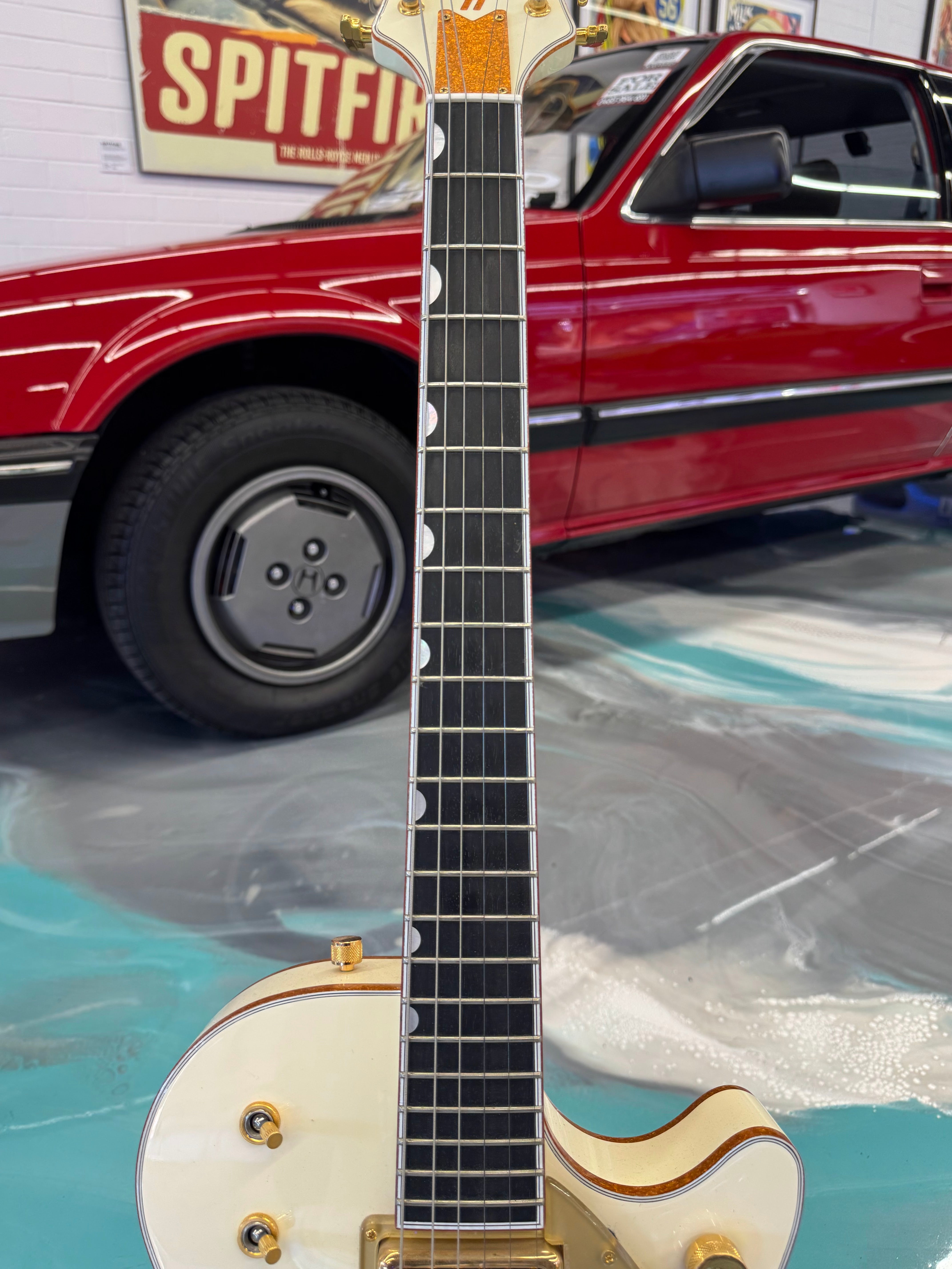 2019 Gretsch White Penguin Aged White