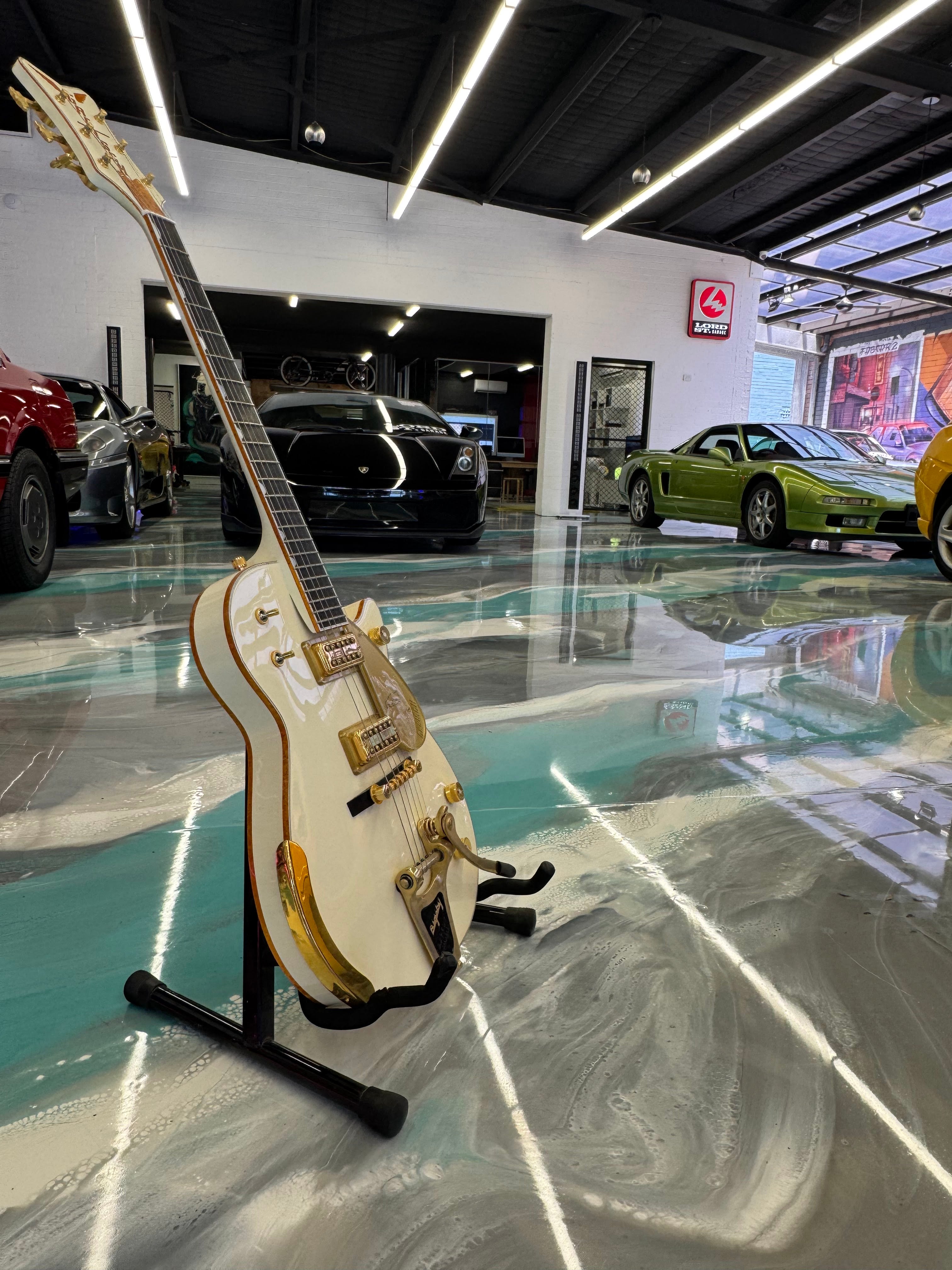 2019 Gretsch White Penguin Aged White