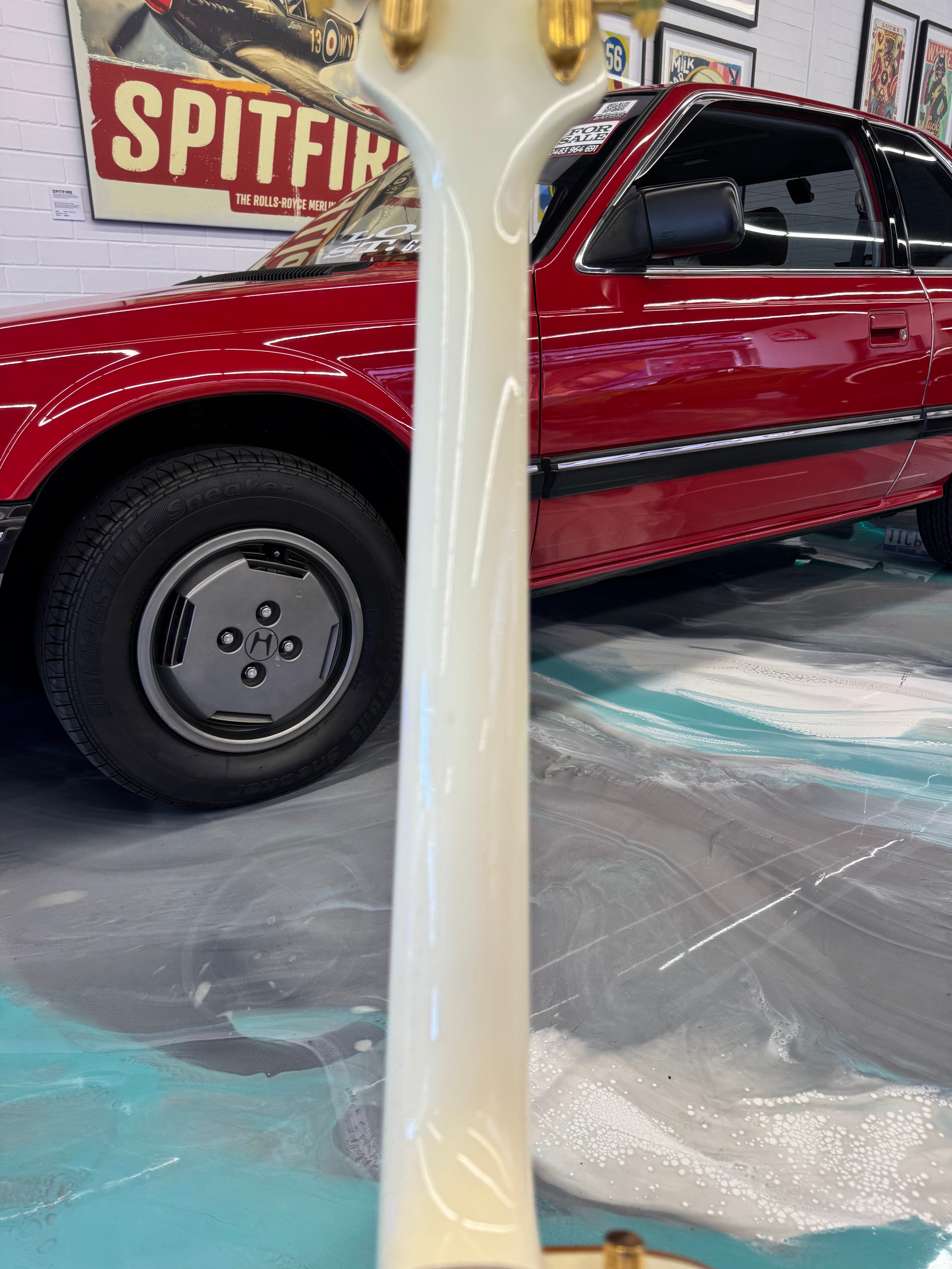 2019 Gretsch White Penguin Aged White