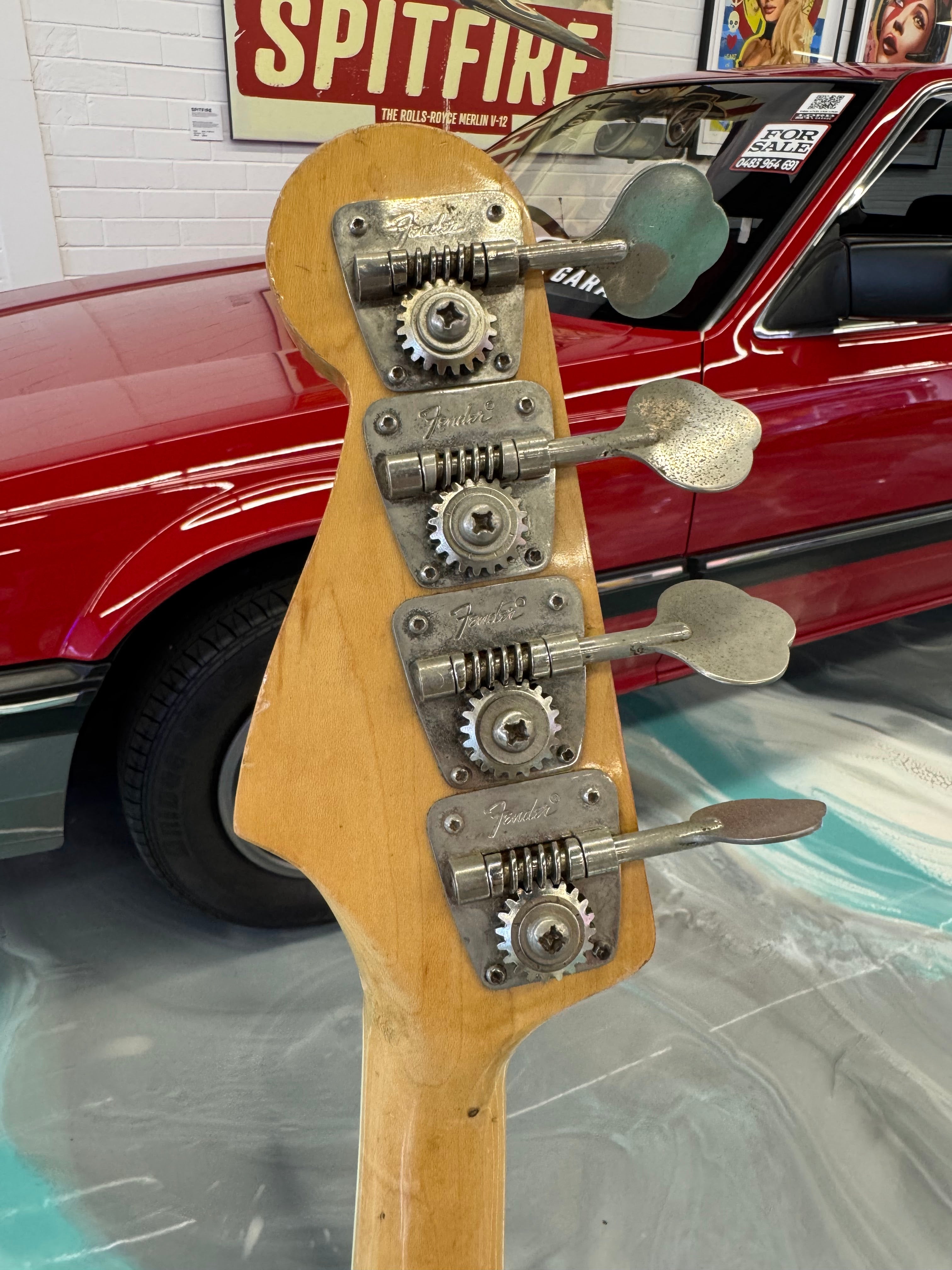 1972 Fender Jazz Bass in Sunburst w/Rosewood Neck