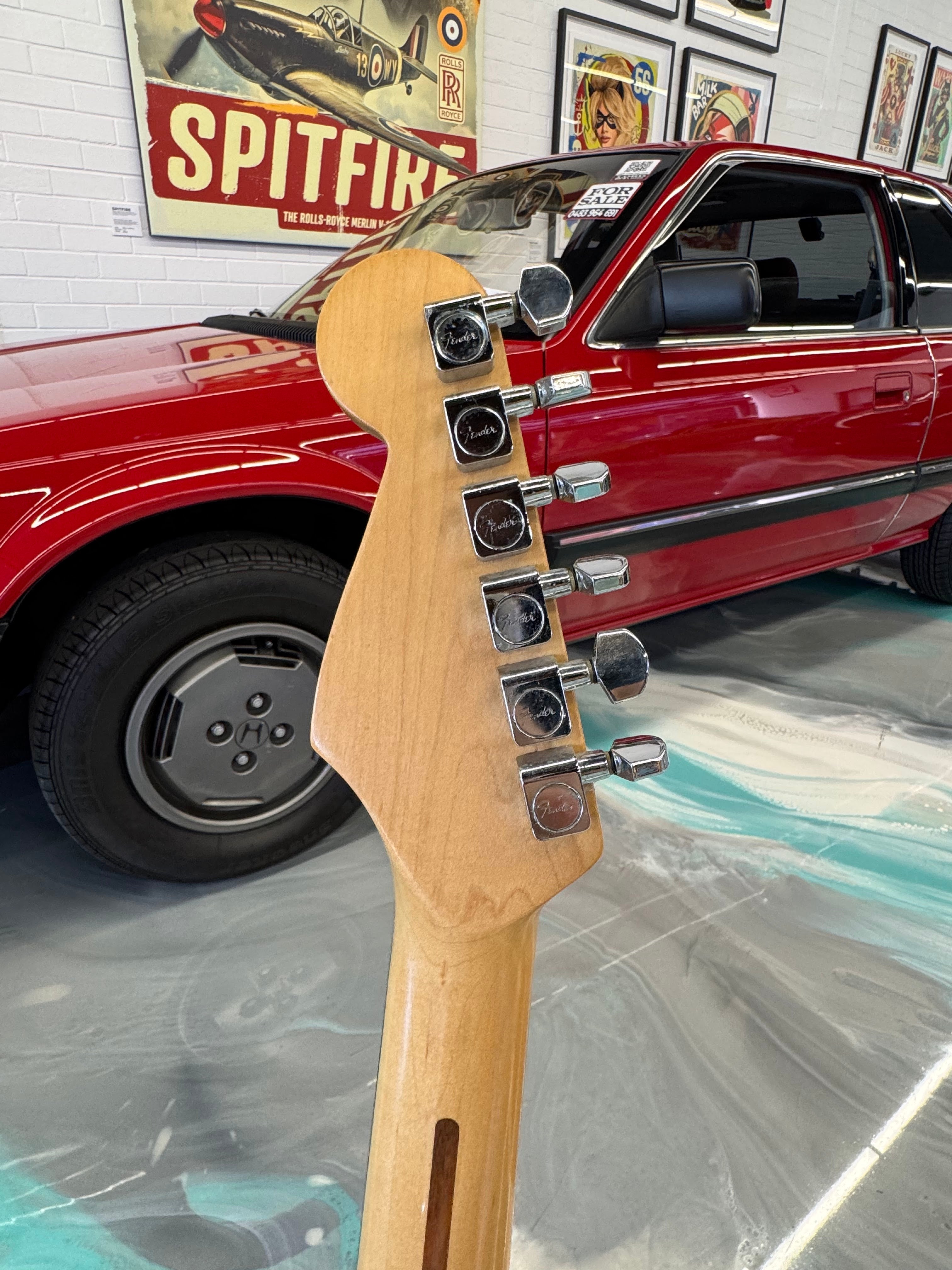 REISSUE 1954 Fender Commerative Stratocaster - Enamel Badge