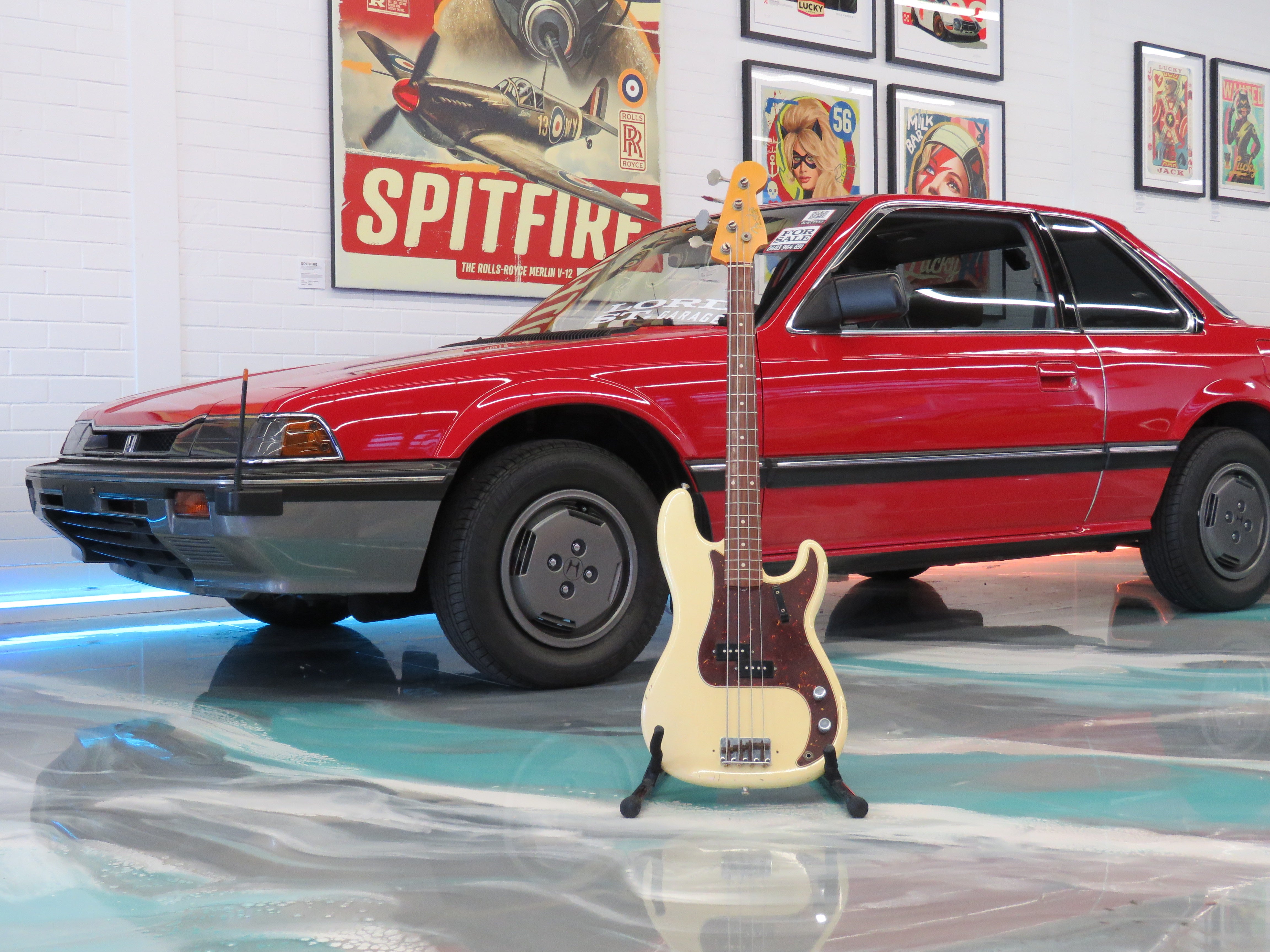 REISSUE 1959 Fender Precision Custom Shop Relic Special Edition in Olympic White Tribute