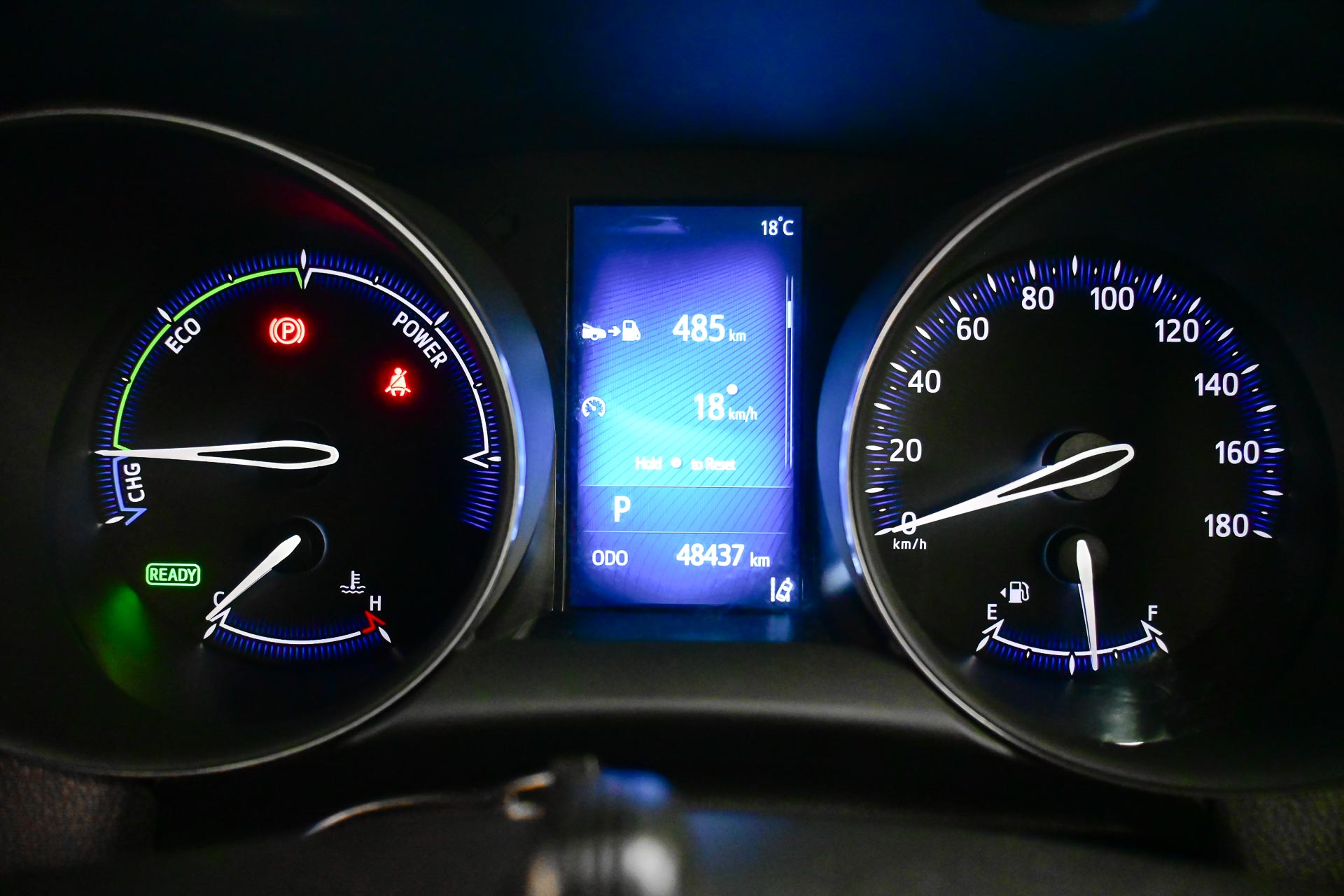 2019 Toyota C-HR S Wagon Hybrid (WHITE)