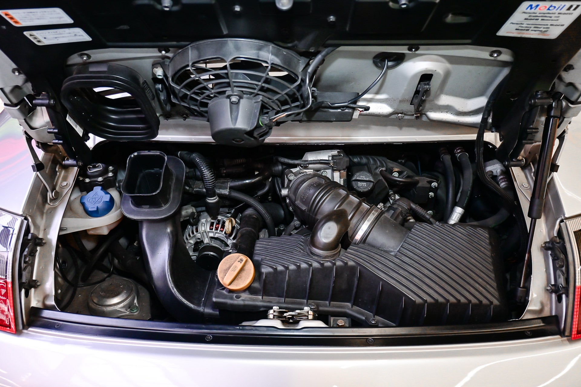 2000 Porsche 996 911 Carrera