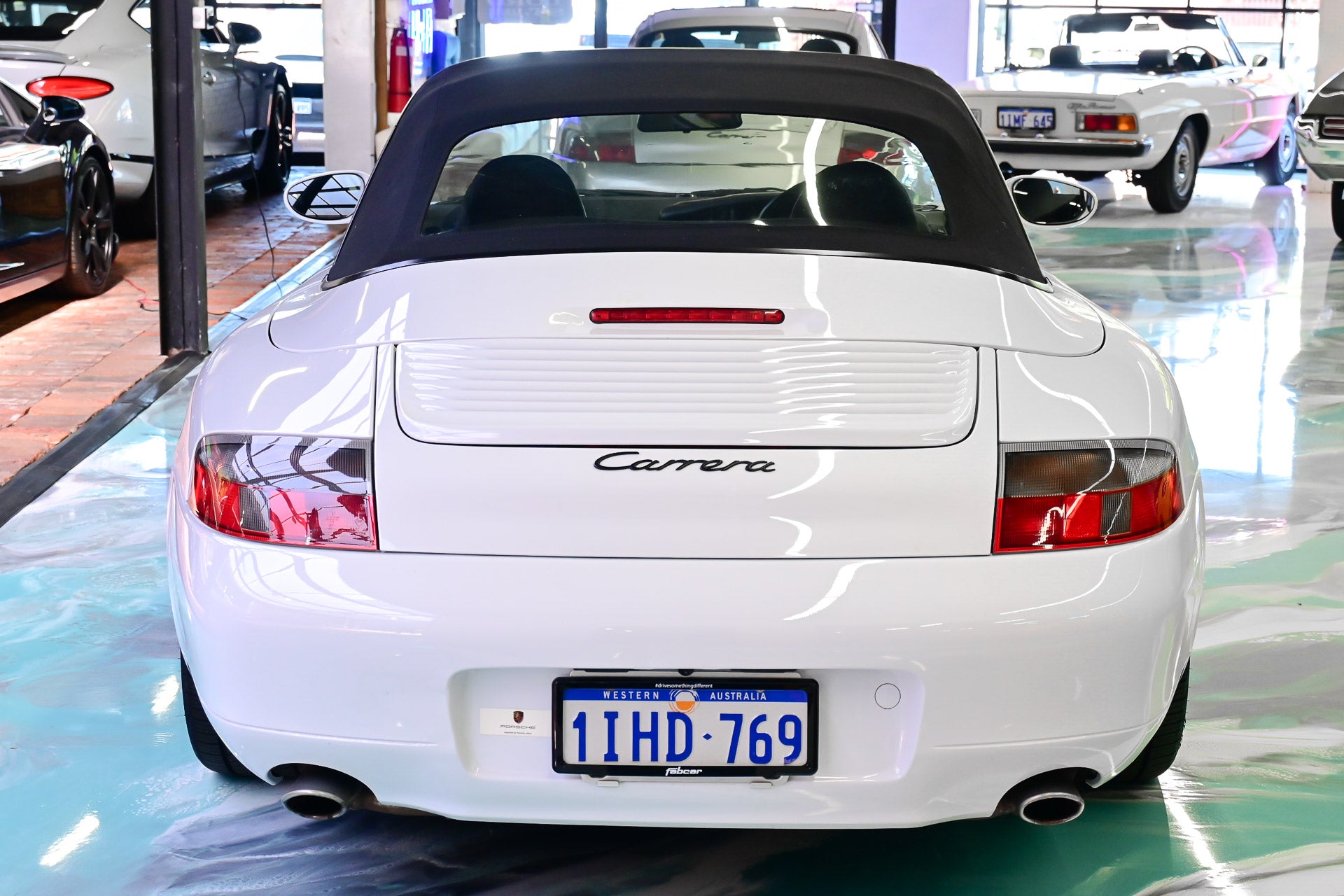 1999 Porsche 996 911 Carrera 4 Cabriolet