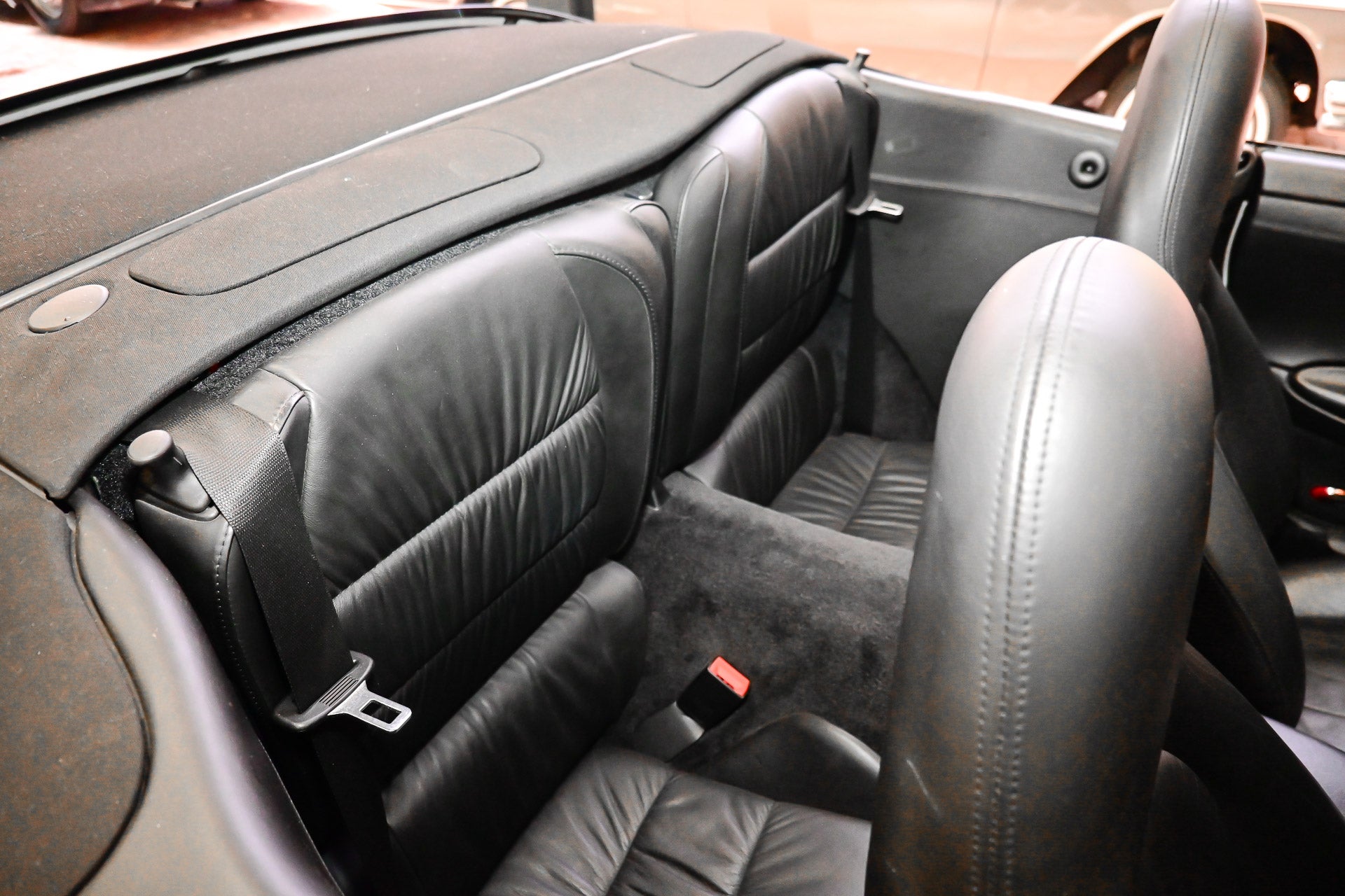 1999 Porsche 996 911 Carrera 4 Cabriolet