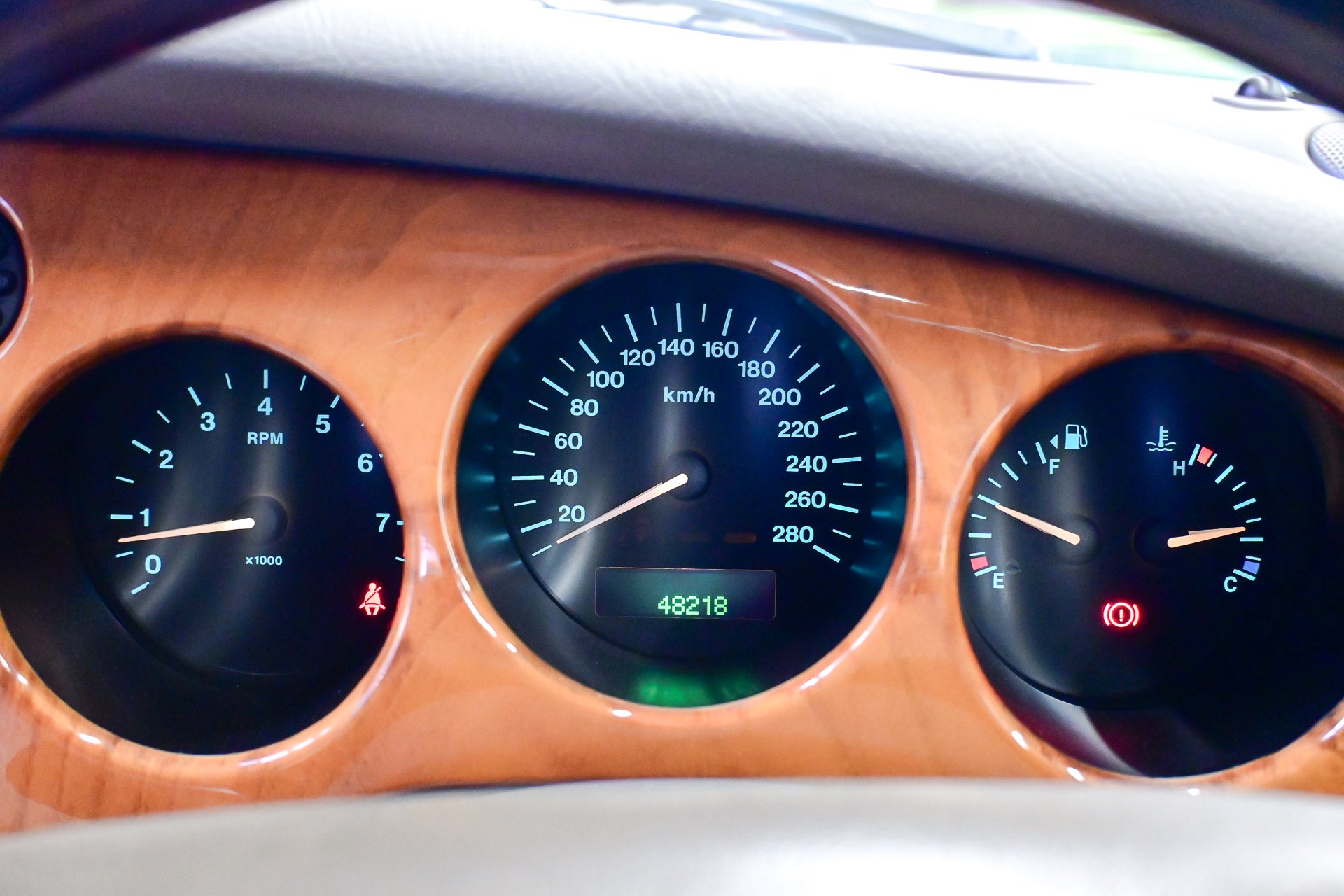 2000 Jaguar XK8 Sport