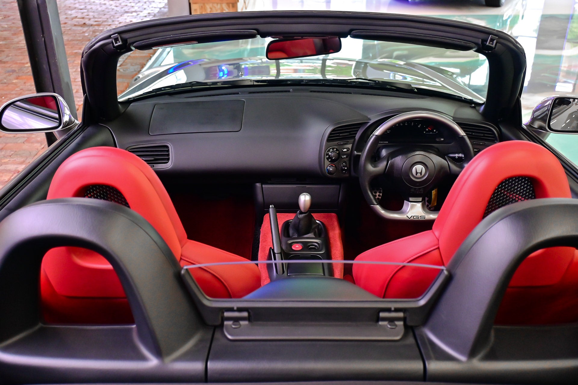NEW ARRIVAL!! 2001 Honda S2000 Type V