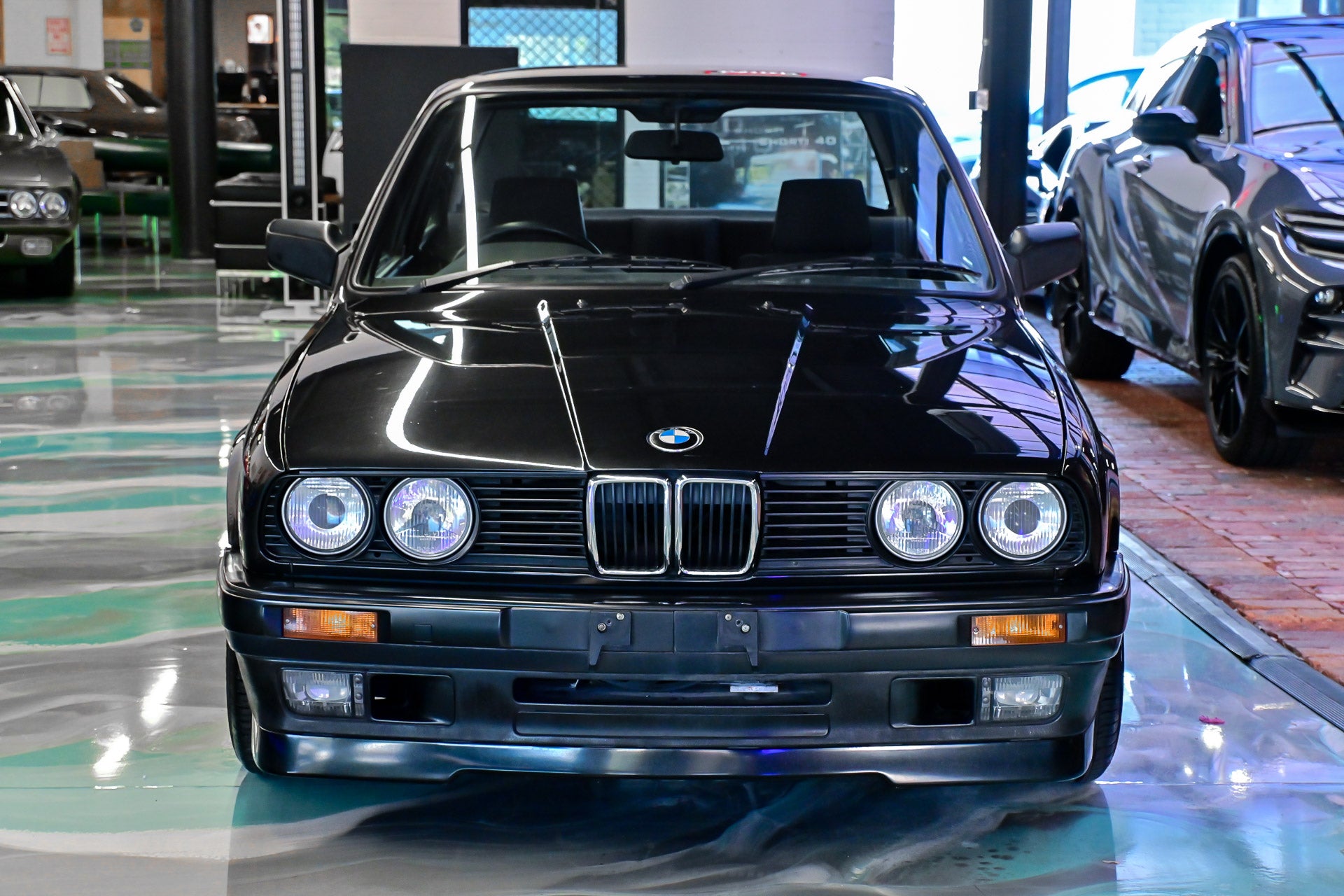 NEW ARRIVAL!! 1990 BMW 320i E30