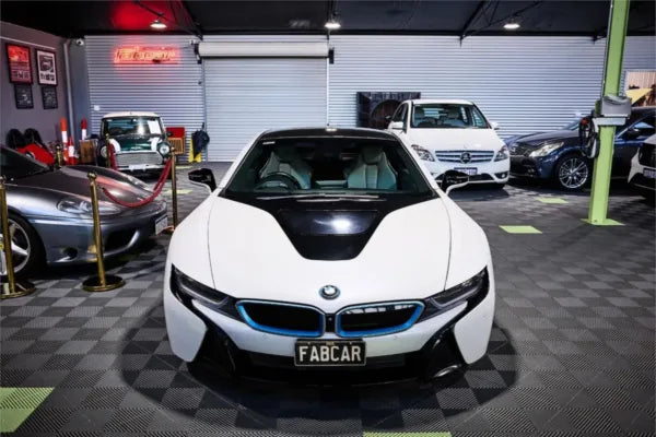 2014 BMW I8 I12