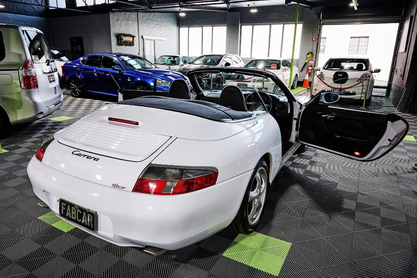 1999 Porsche 996 911 Carrera 4