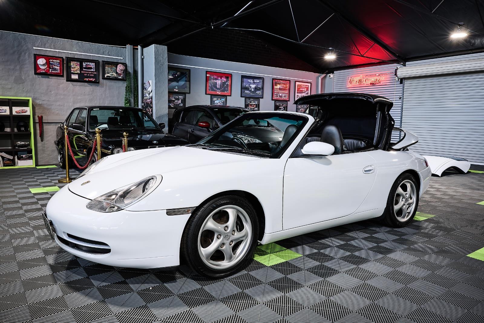 1999 Porsche 996 911 Carrera 4