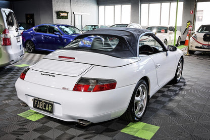 1999 Porsche 996 911 Carrera 4