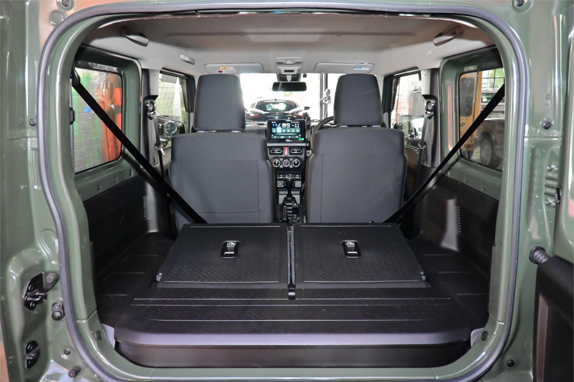 2023 Suzuki Jimny