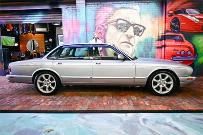 2000 Jaguar XJR (X308 generation)
