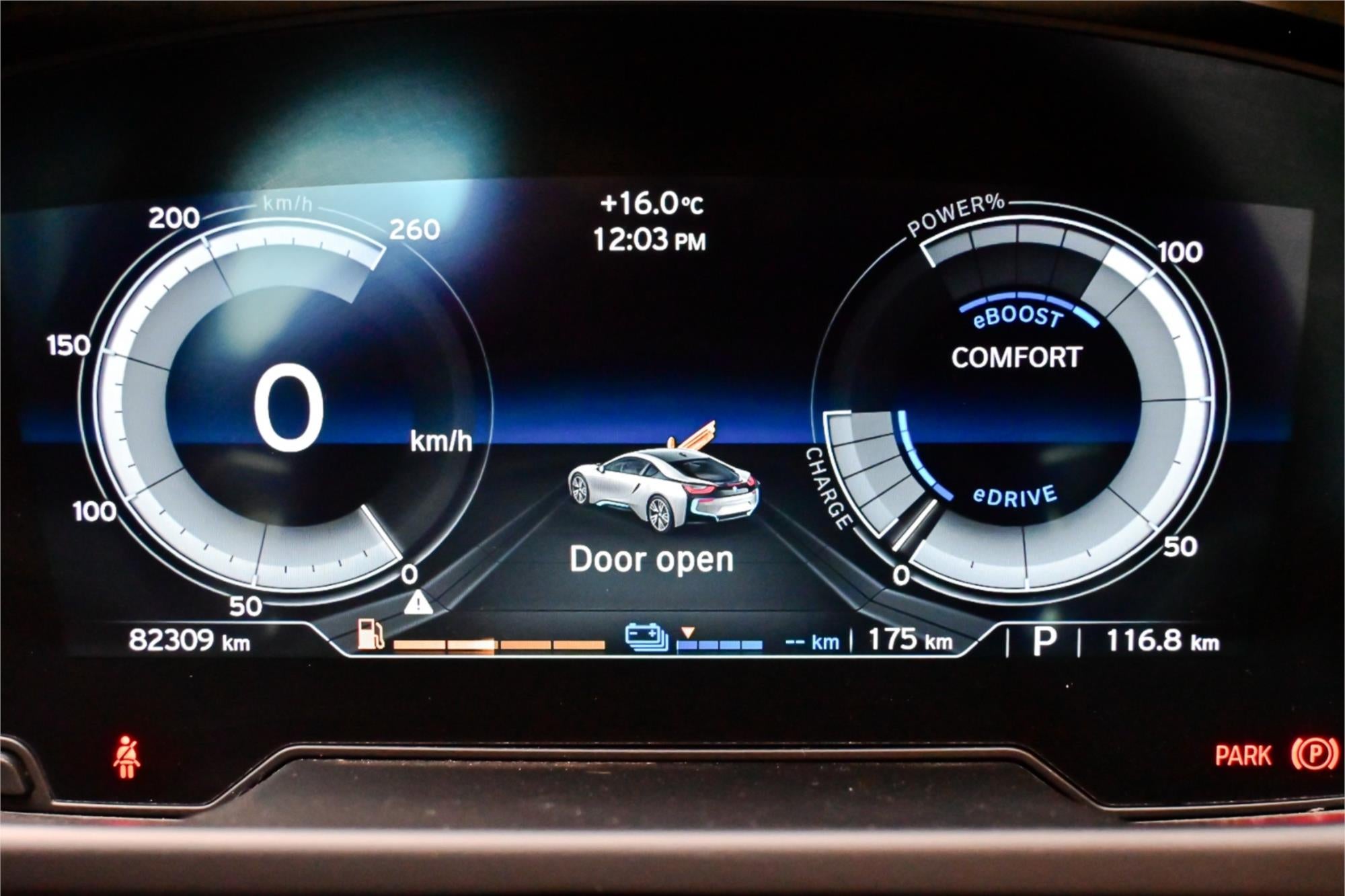 2015 BMW i8