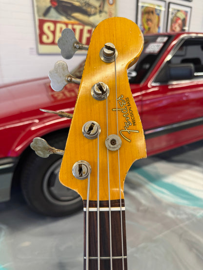 REISSUE 1963 Fender Precision Custom Shop Relic w/Alder Body, Maple on Rosewood