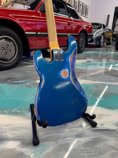 REISSUE 1963 Fender Precision Custom Shop Relic w/Alder Body, Maple on Rosewood