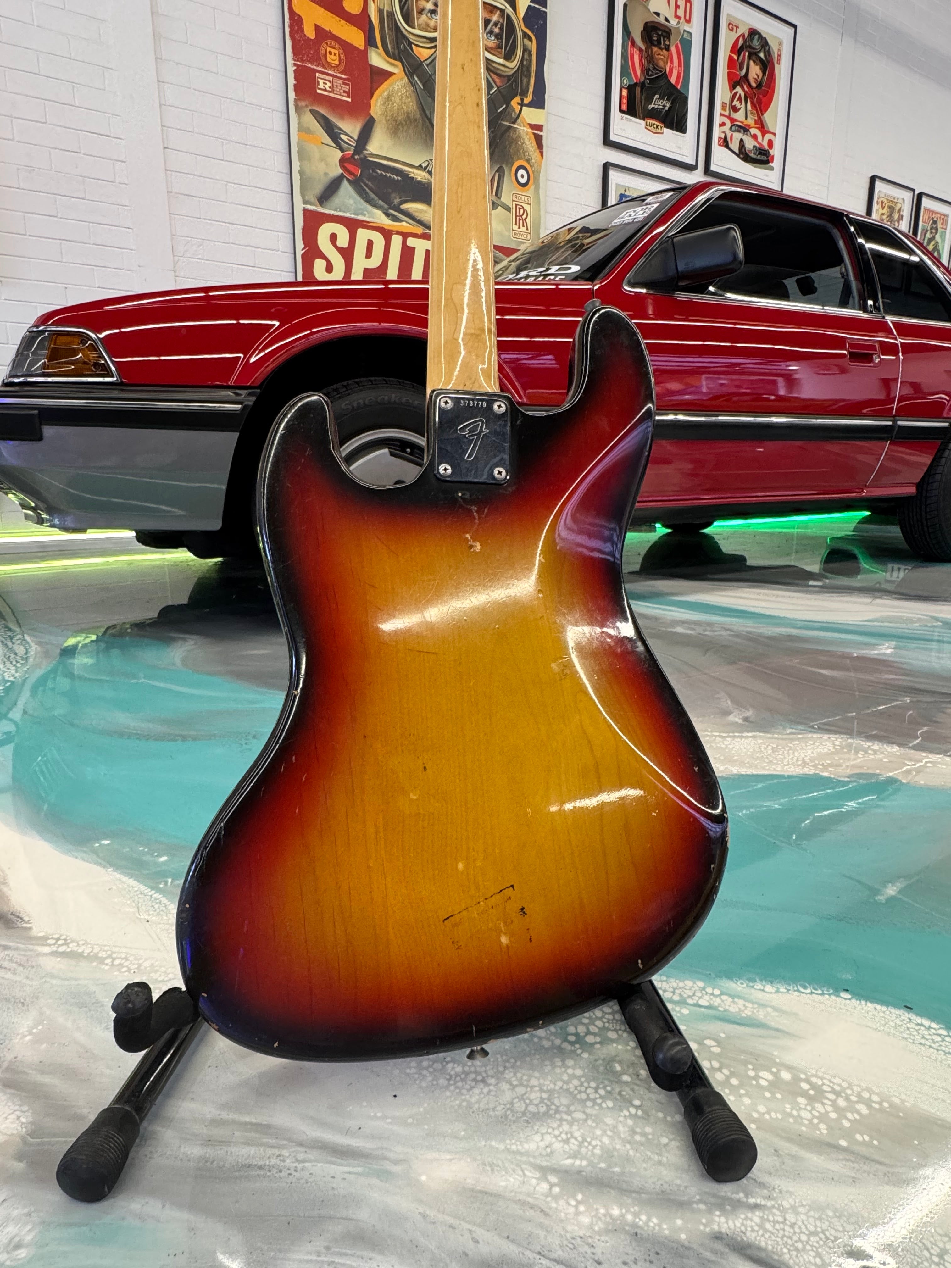 1972 Fender Jazz Bass in Sunburst w/Rosewood Neck