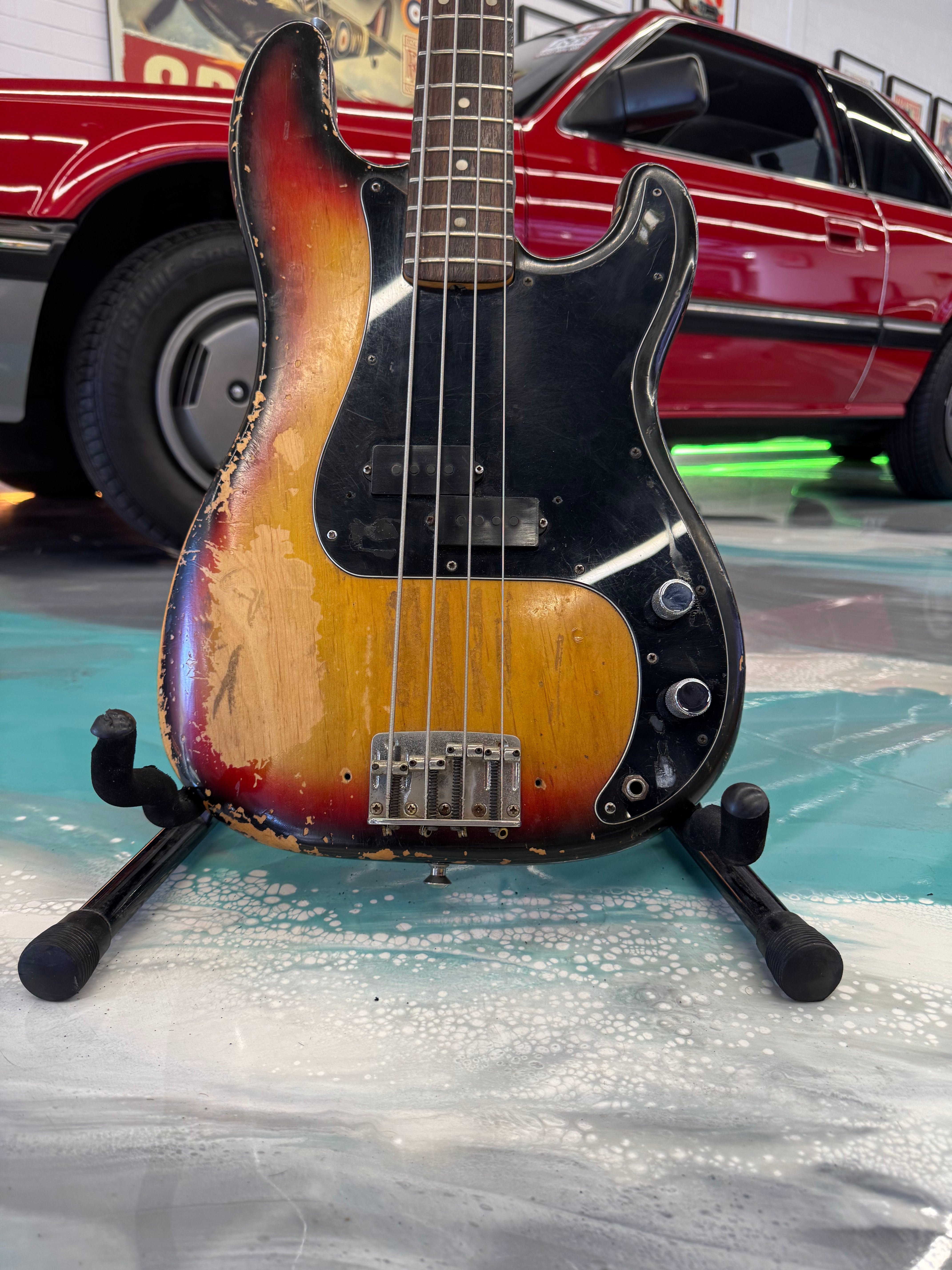 1972 Fender Precision Original Players Grade in Sunburst w/Rosewood Neck