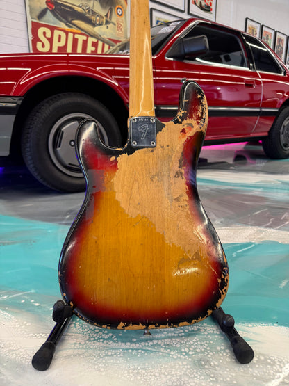 1972 Fender Precision Original Players Grade in Sunburst w/Rosewood Neck