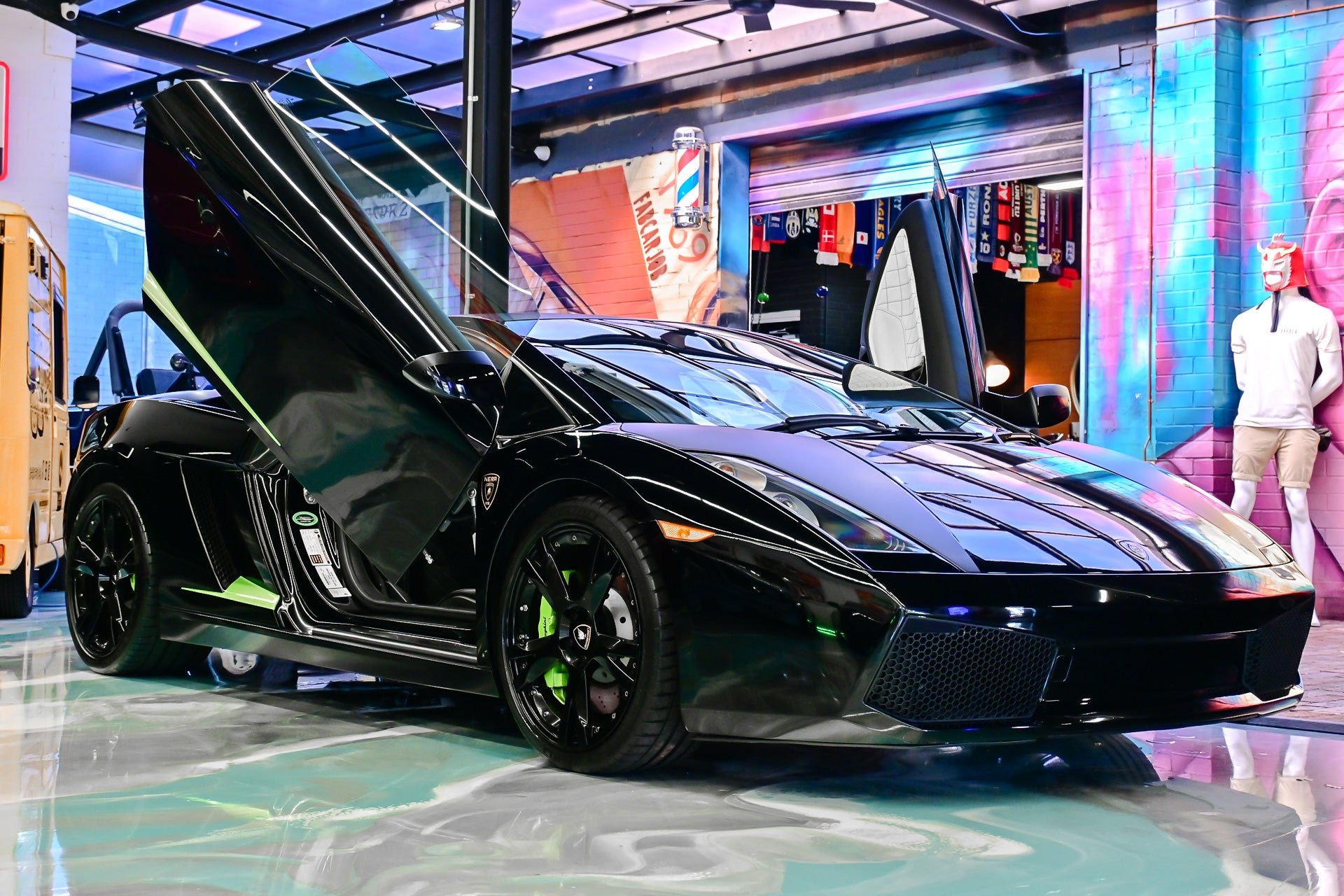 NEW ARRIVAL!! 2006 Lamborghini Gallardo Nera e-Gear
