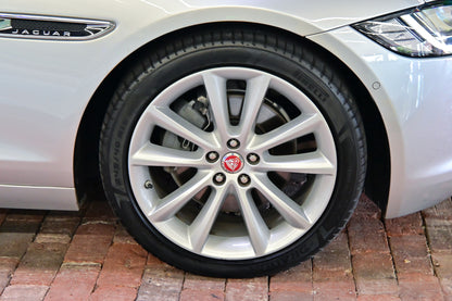 2015 Jaguar XF