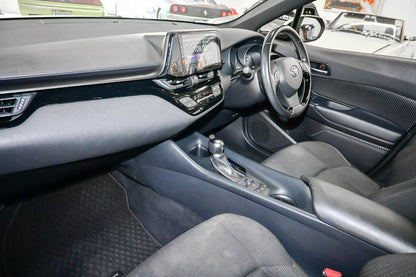 2019 Toyota C-HR S Wagon Hybrid (WHITE)