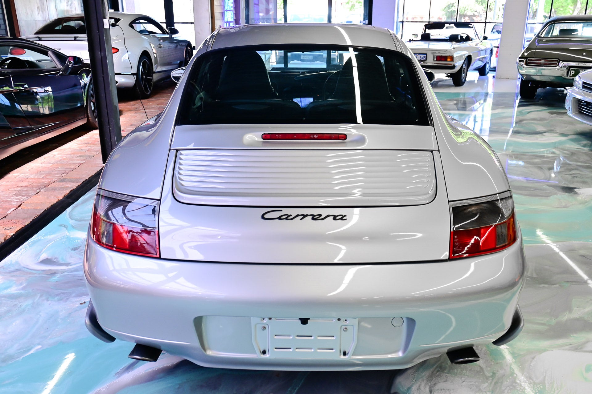 2000 Porsche 996 911 Carrera