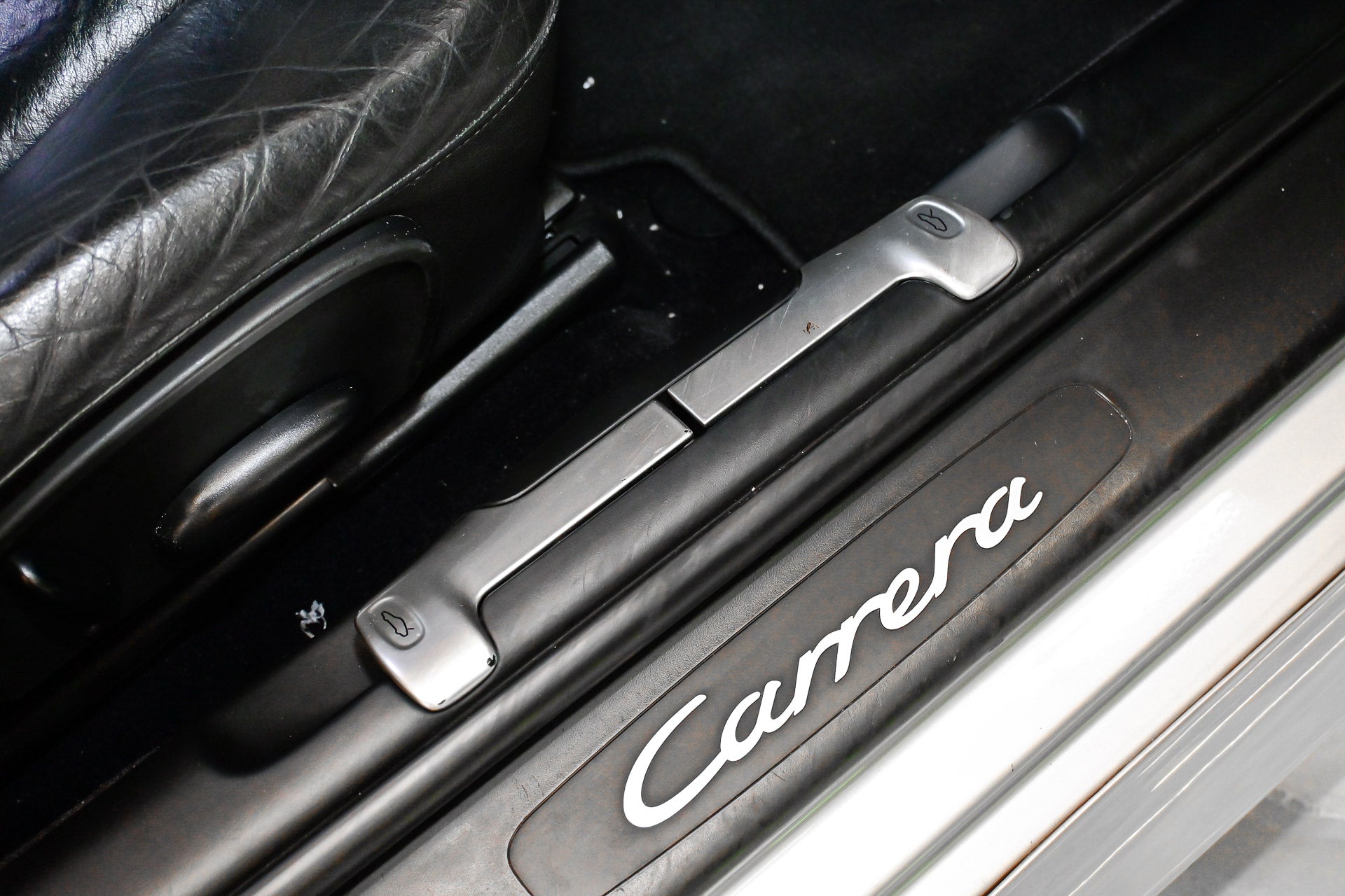 2000 Porsche 996 911 Carrera