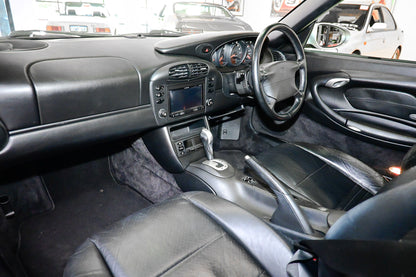 2000 Porsche 996 911 Carrera