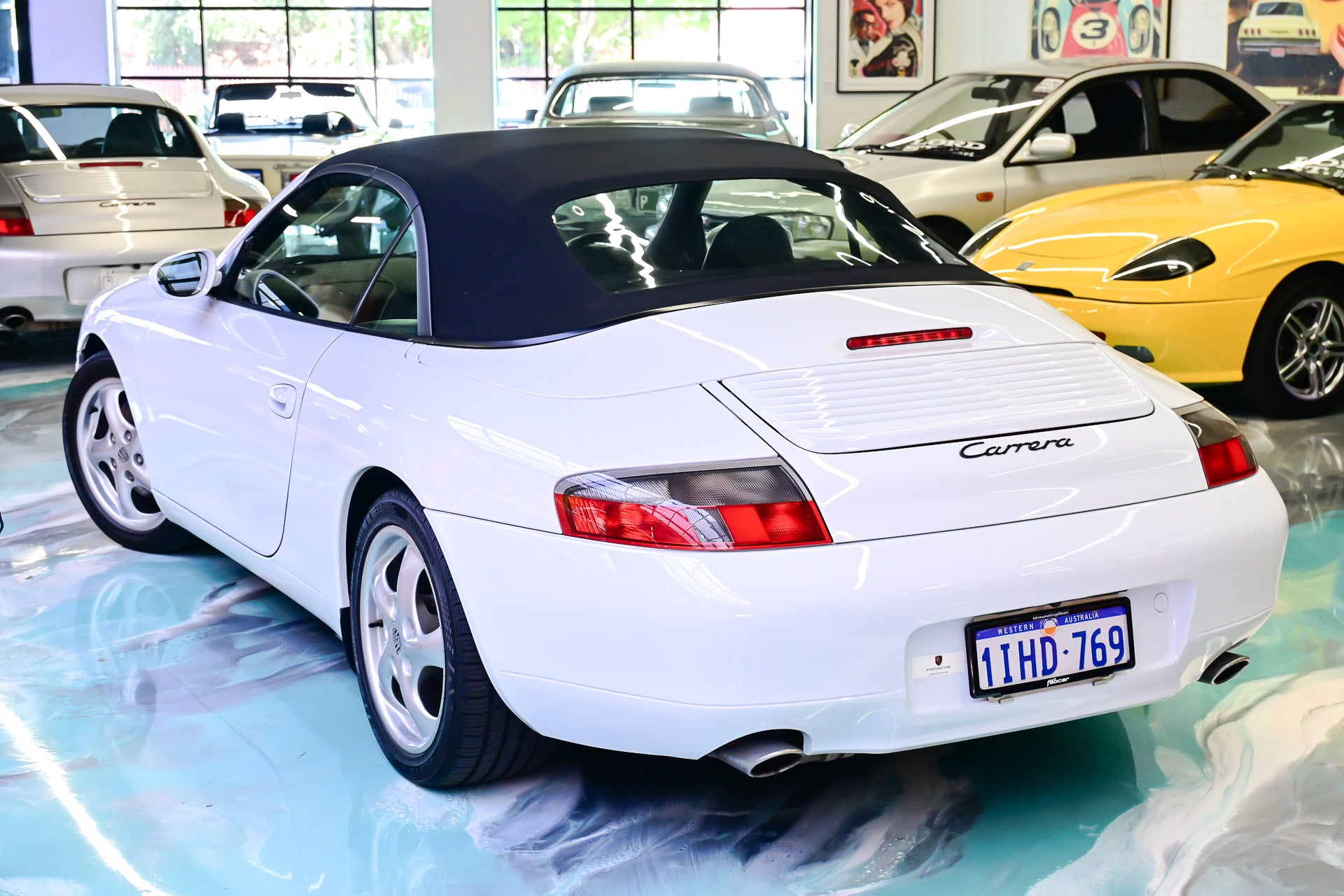 1999 Porsche 996 911 Carrera 4 Cabriolet