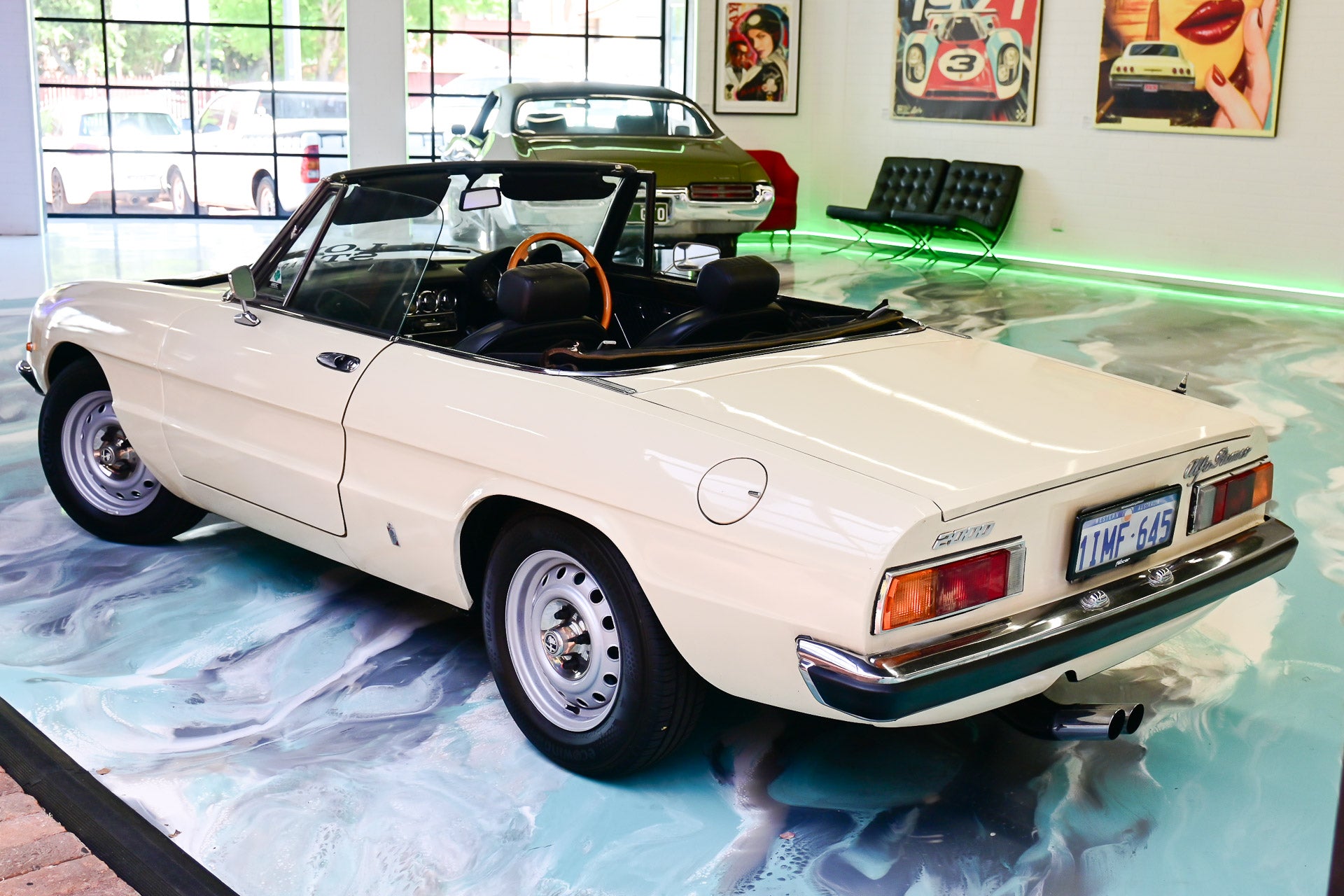 1975 Alfa Romeo Spider 2000 Veloce