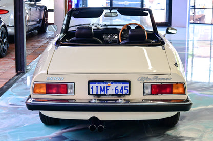1975 Alfa Romeo Spider 2000 Veloce