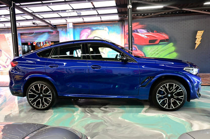2021 BMW X6M Competition