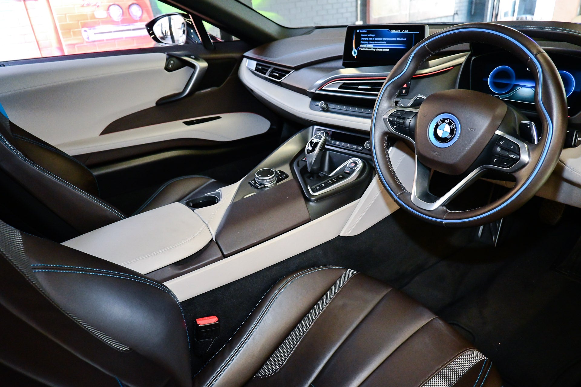 2015 BMW i8
