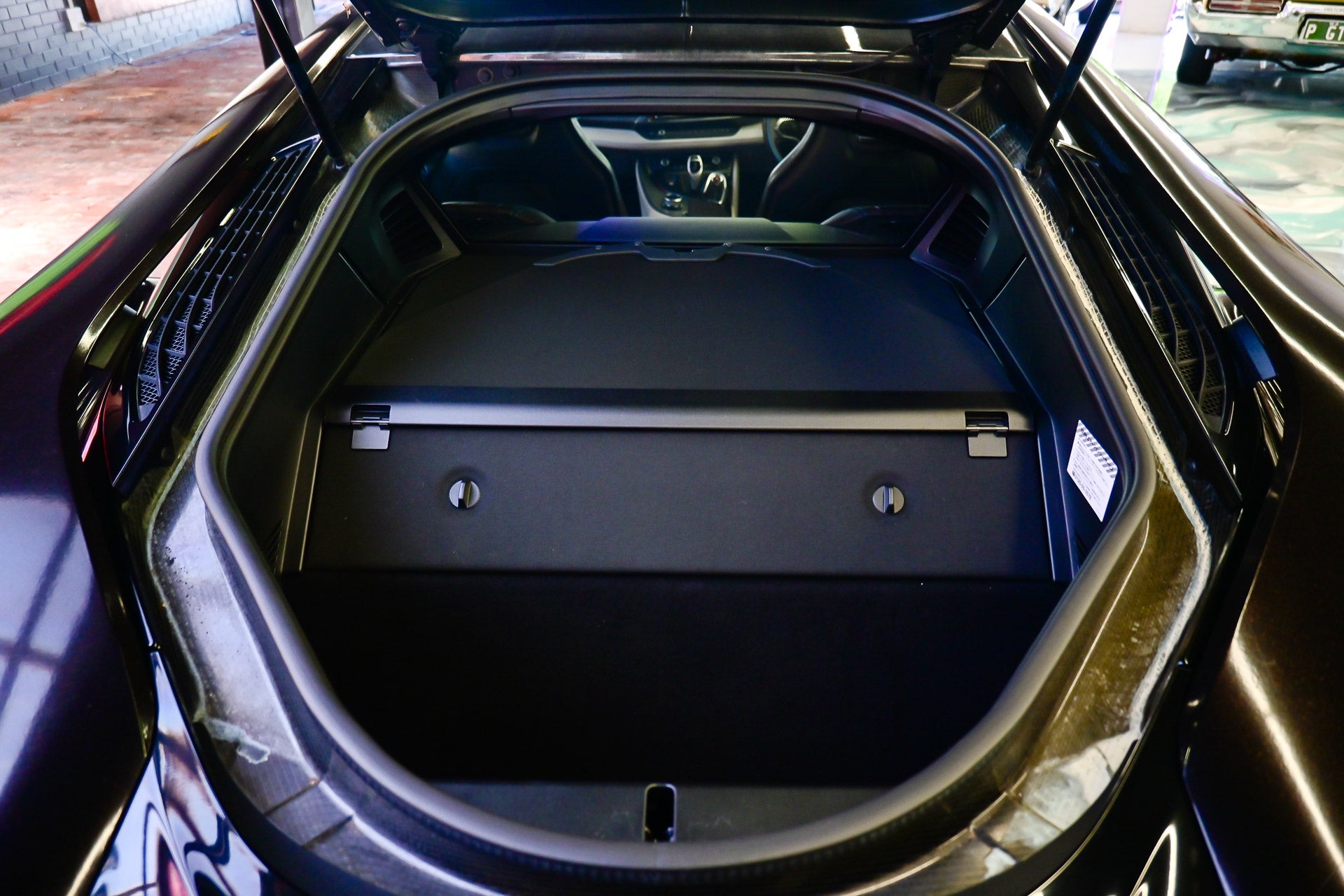 2015 BMW i8