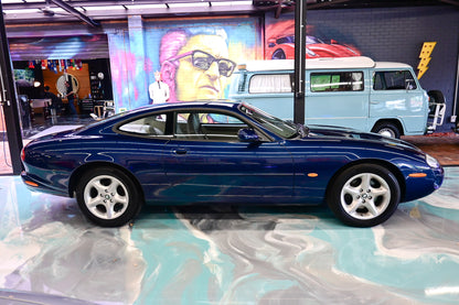 2000 Jaguar XK8 Sport