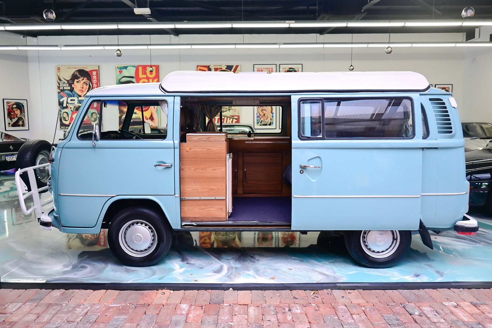 1976 VW Kombi Camper Van