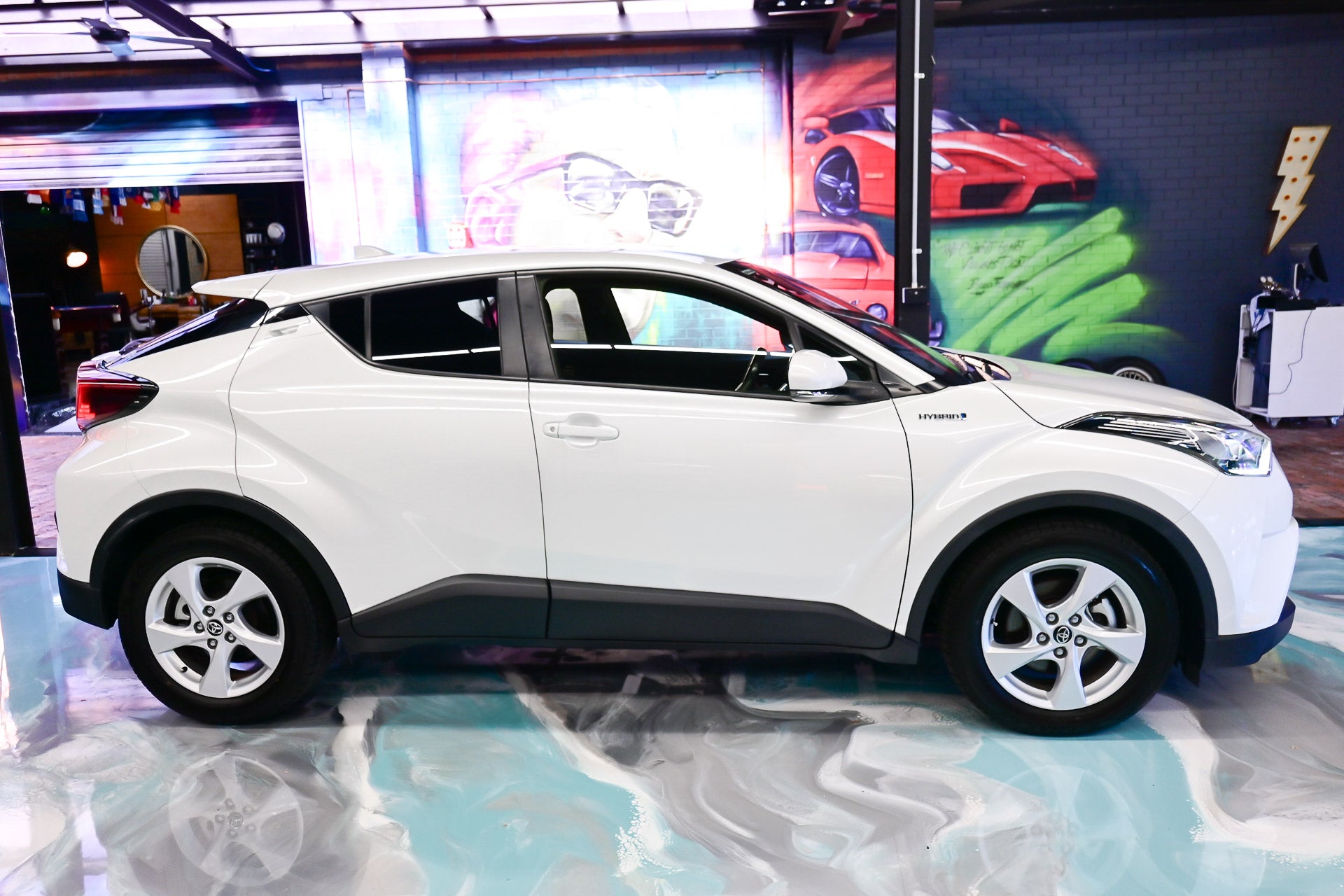 NEW ARRIVAL!! 2019 Toyota C-HR Koba Hybrid (PEARL WHITE)