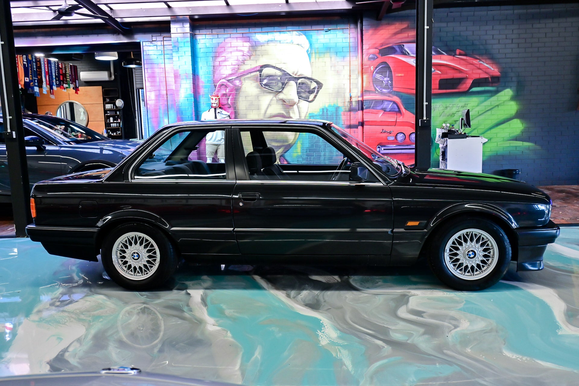 NEW ARRIVAL!! 1990 BMW 320i E30